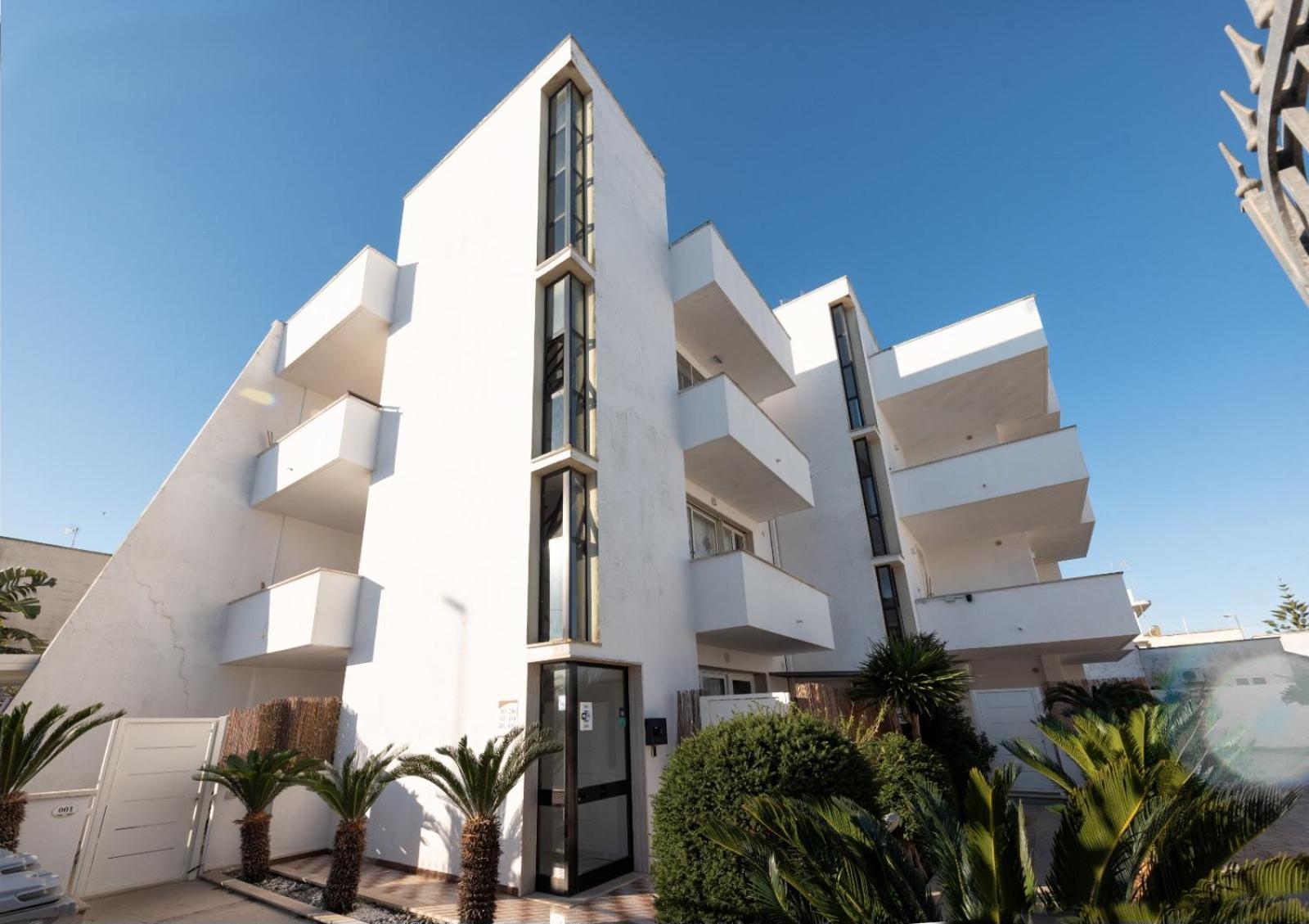 بورتو سيساريو Infinity Residence Con Parcheggio المظهر الخارجي الصورة